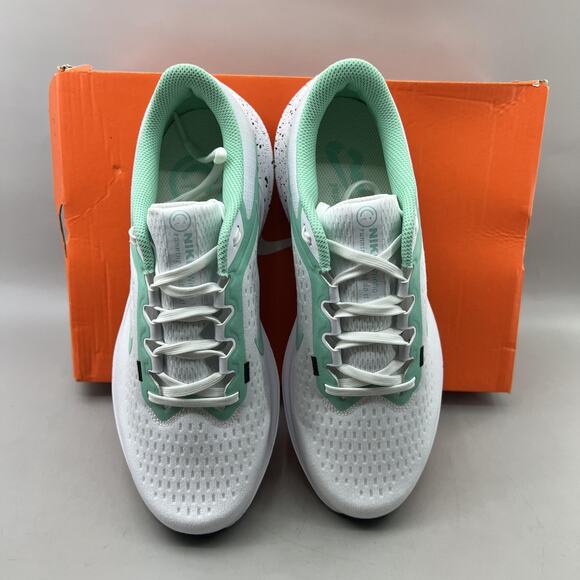 Nike Air Winflo 10 Running Shoes Women Size 9.5 White Green Comfort Low Sneakers - Picture 5 of 8